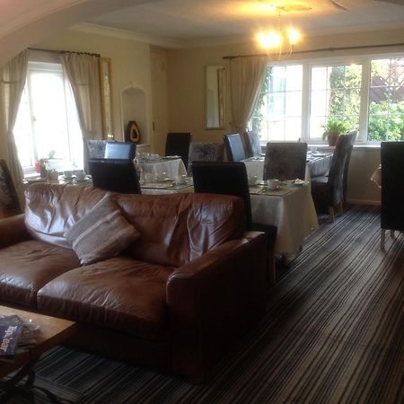 The Hollies Guest House Solihull Eksteriør bilde